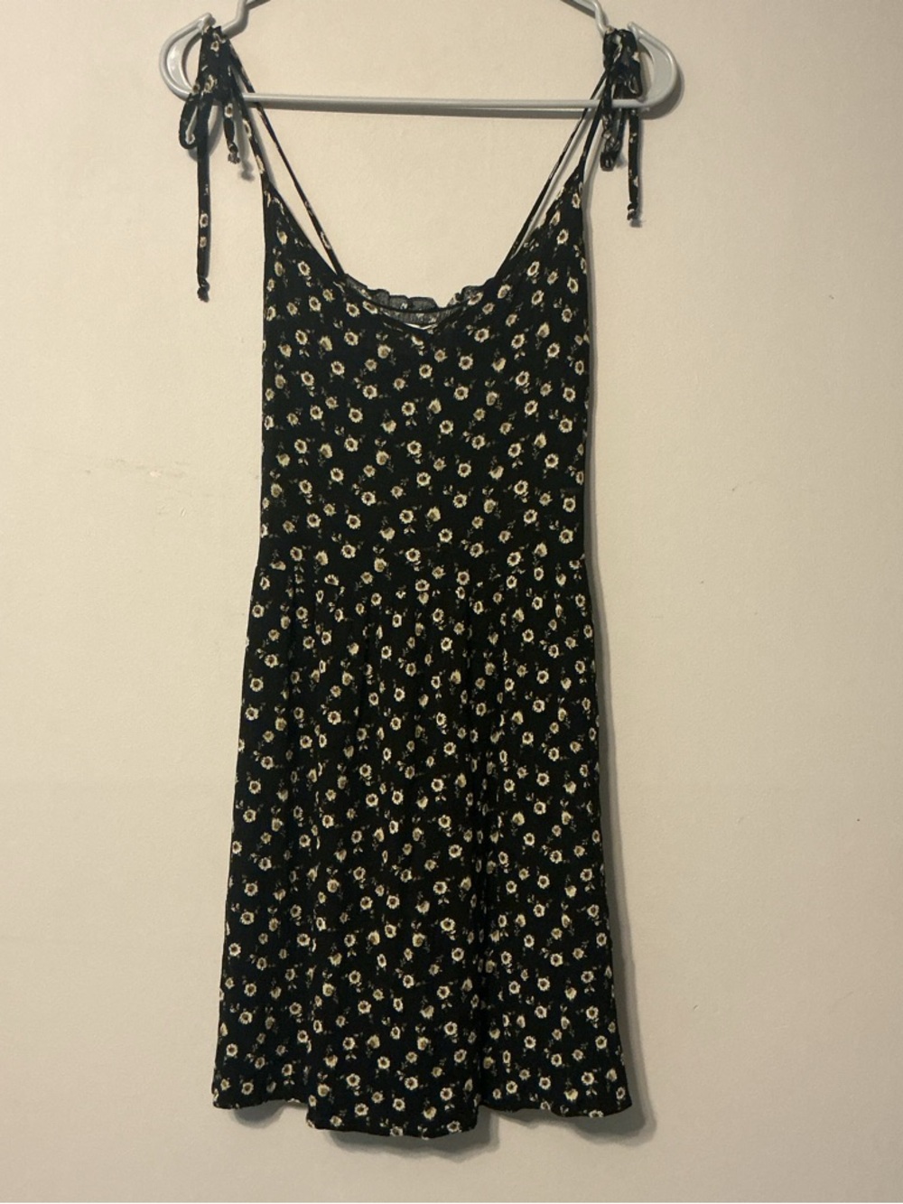 Vintage Havana Black W/Flowers Dress